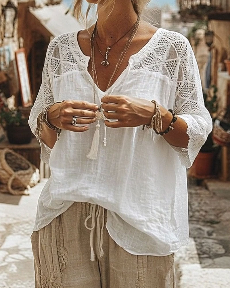 Anna | Blusa con Escote en V y Detalles de Encaje